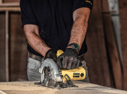 Sierra circular eléctrica stanley 7 1/4" 1600W 2 discos 1 disco espeacial para nicol y wachon